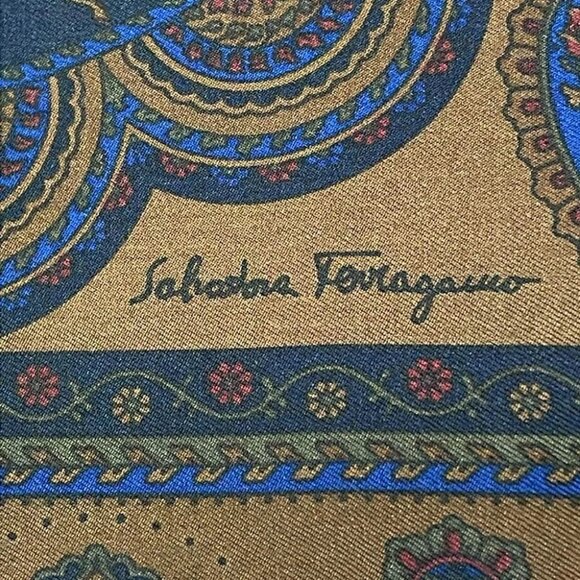 Auth Salvatore Ferragamo - Dark Navy Brown Multi Scarf - Picture 8 of 9